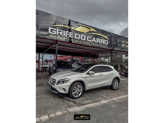 MERCEDES-BENZ GLA 200 1.6 CGI ADVANCE 16V TURBO FLEX 4P AUTOMÁTICO MERCEDES-BENZ GLA 200 1.6 CGI ADVANCE 16V TURBO FLEX 4P AUTOMÁTICO